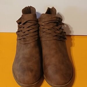 Rampage Chestnut Ankle Booties